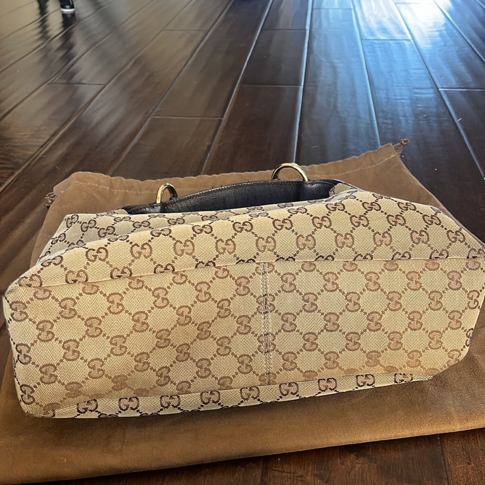 Gucci Monogram Horsebit Boho Bag - Picture 4 of 14